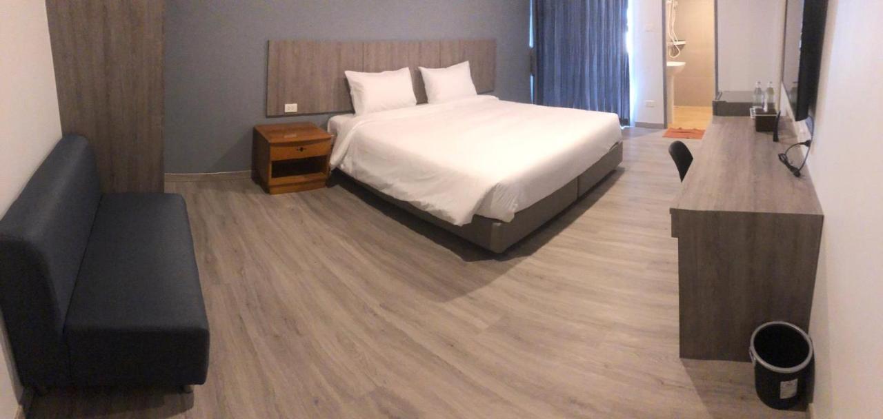 Neo Hotel Khon Kaen Luaran gambar